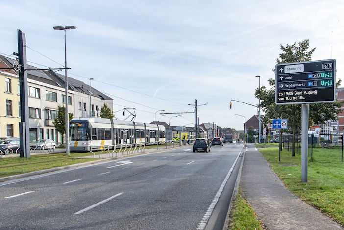 Nieuw realtime slim parkeersysteem voor Gent, België