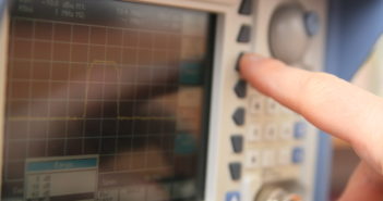 Traffic Group Signals overcomes radio signal congestion